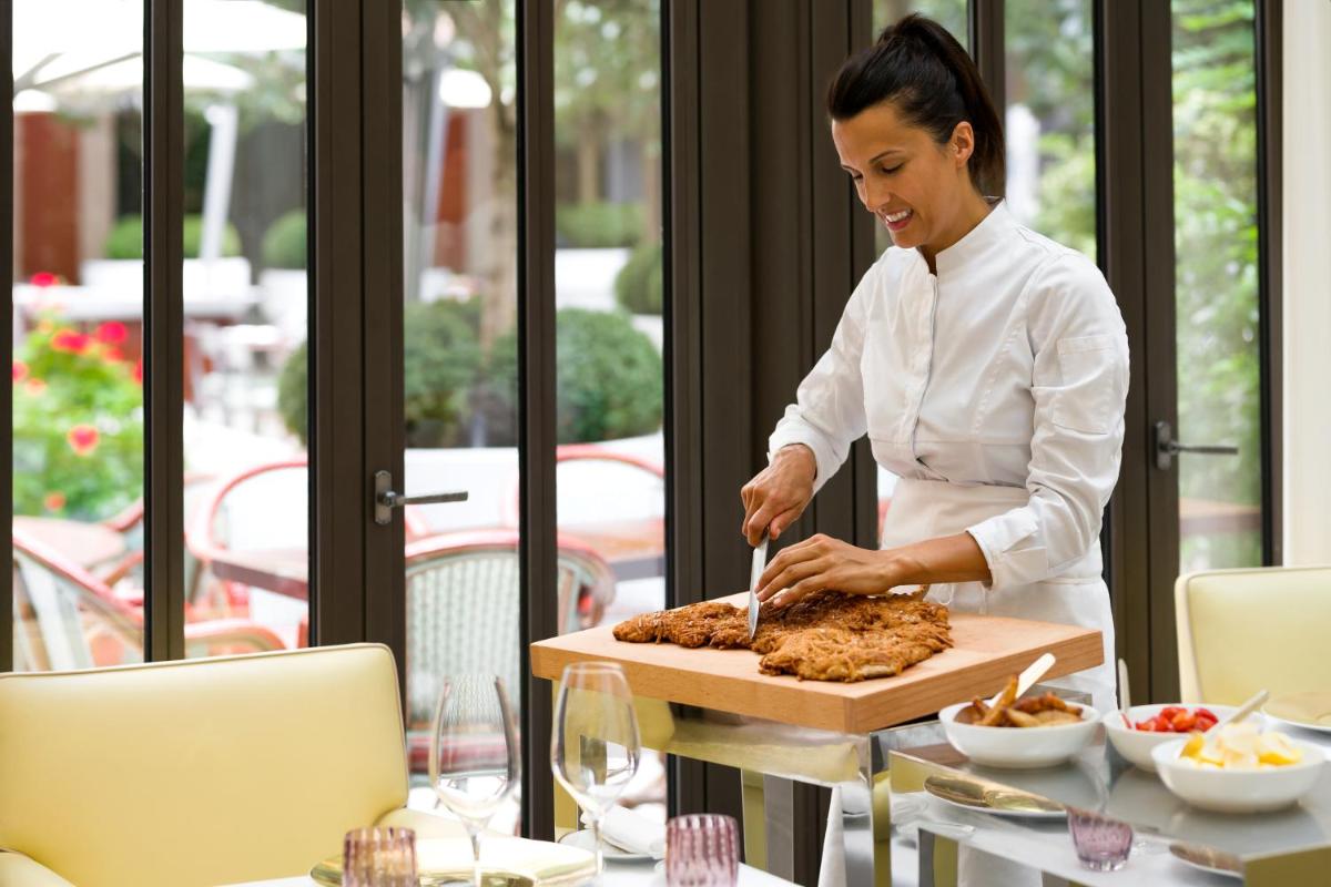 Hôtel Le Royal Monceau Raffles Paris