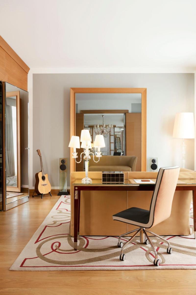 Hôtel Le Royal Monceau Raffles Paris