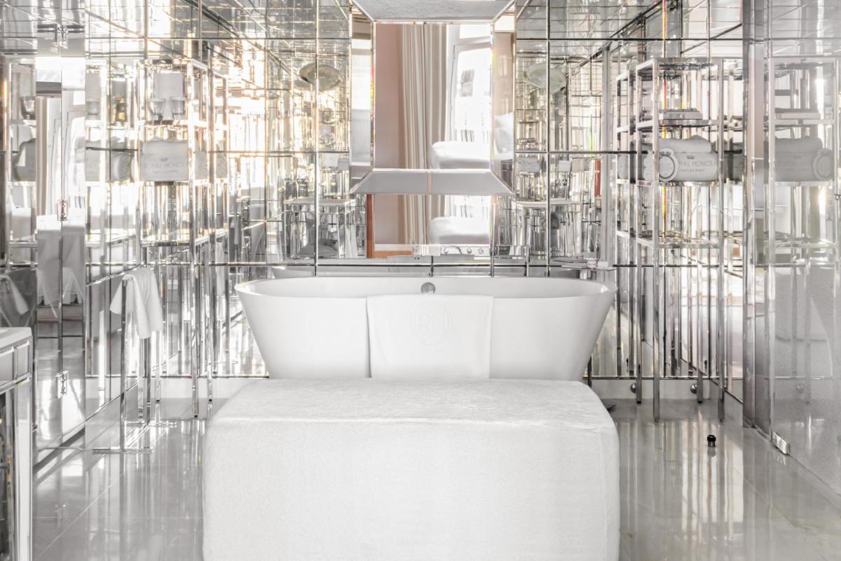 Hôtel Le Royal Monceau Raffles Paris