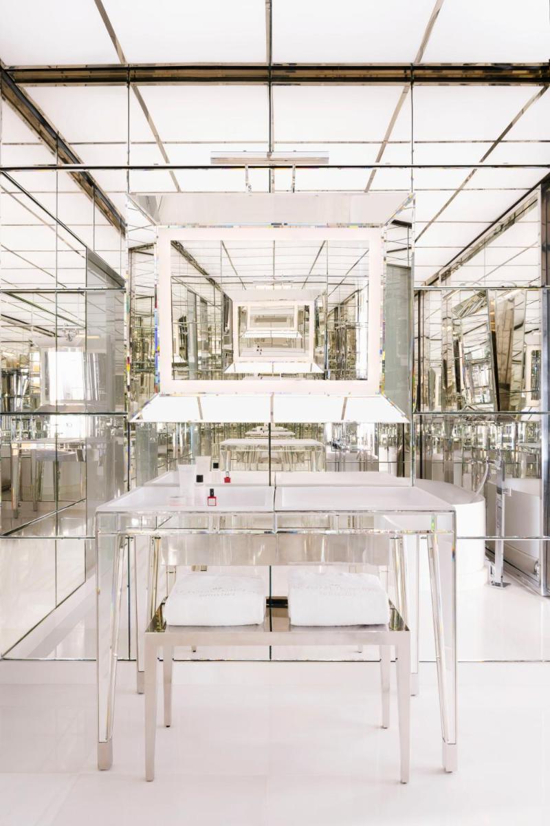 Hôtel Le Royal Monceau Raffles Paris