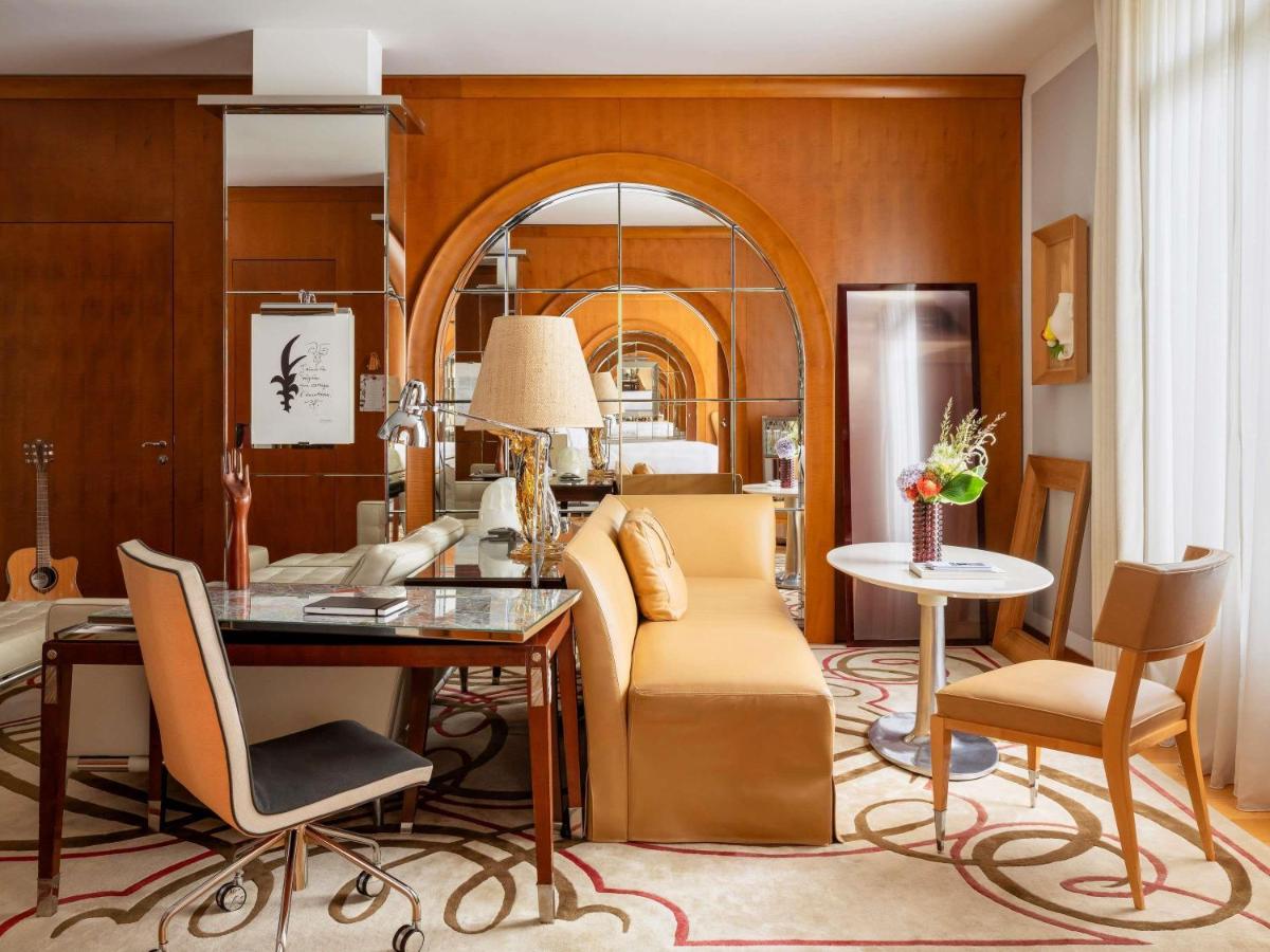 Hôtel Le Royal Monceau Raffles Paris