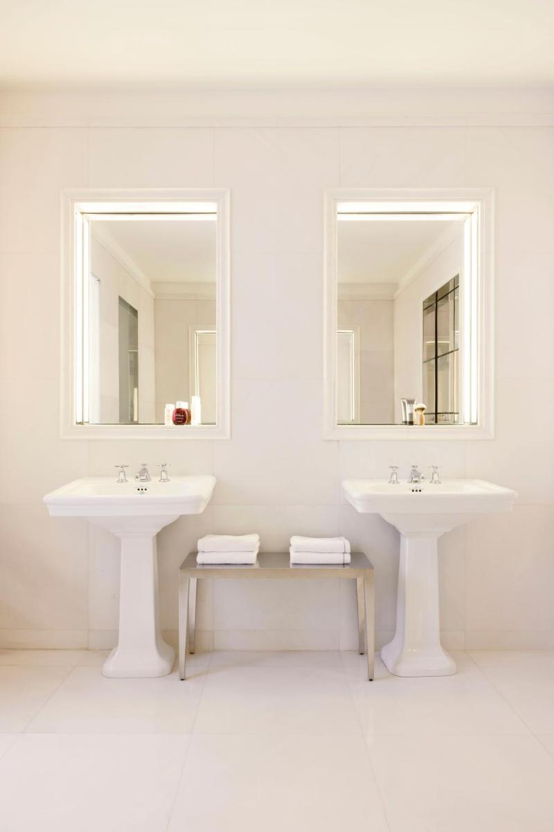 Hôtel Le Royal Monceau Raffles Paris