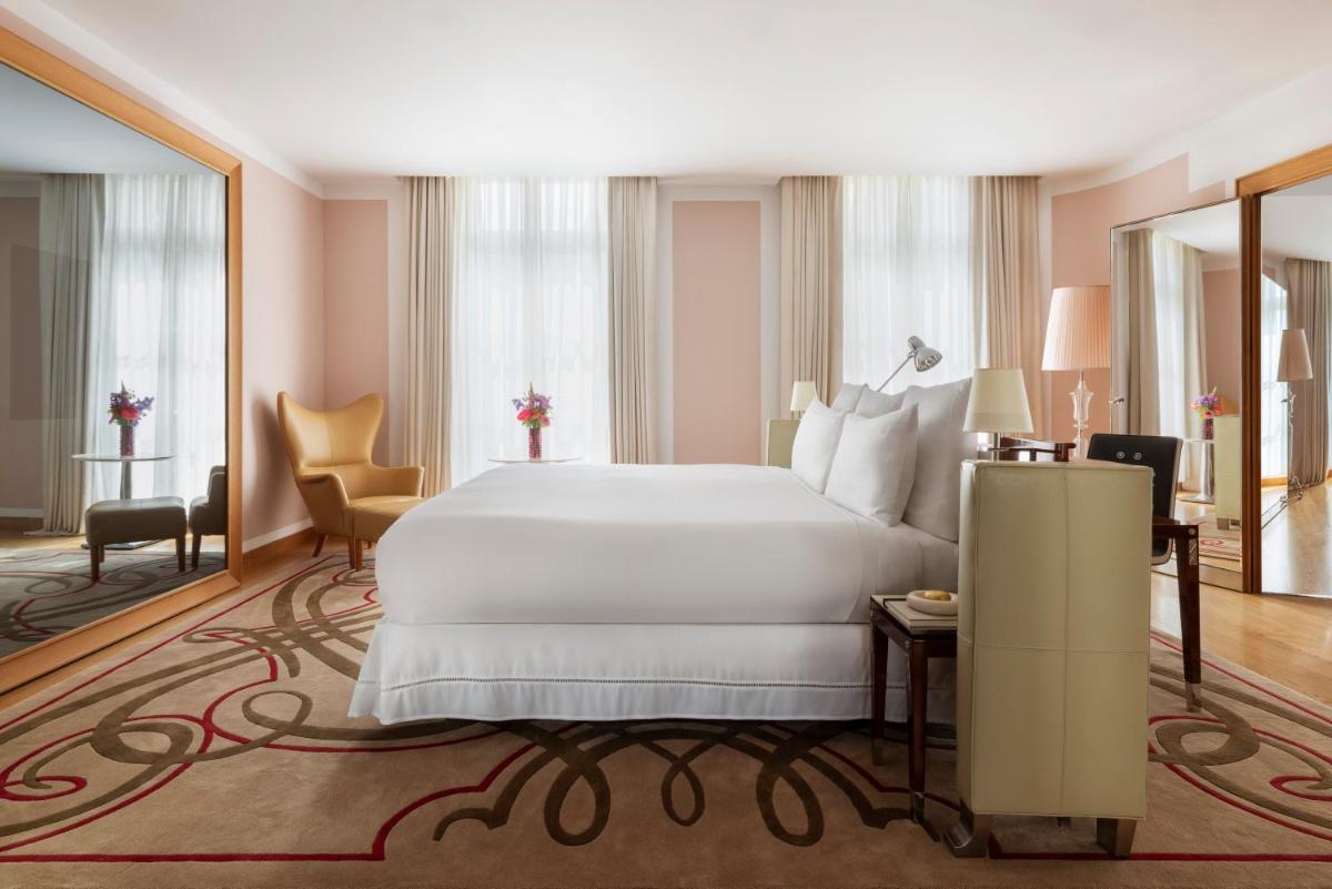 Hôtel Le Royal Monceau Raffles Paris
