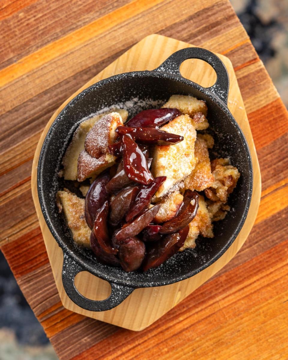 Andaz Capital Gate Abu Dhabi, By Hyatt