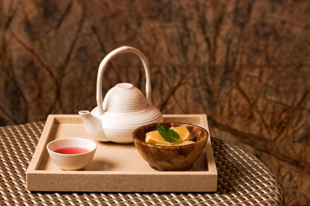 Andaz Capital Gate Abu Dhabi, By Hyatt