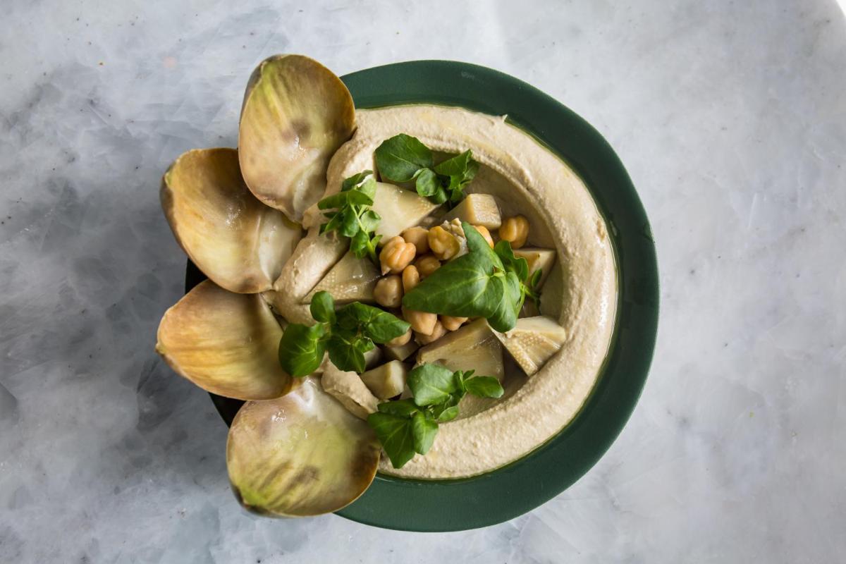 Andaz Capital Gate Abu Dhabi, By Hyatt