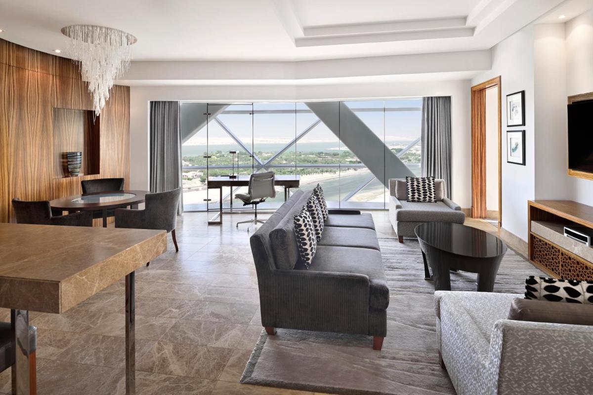 Andaz Capital Gate Abu Dhabi, By Hyatt