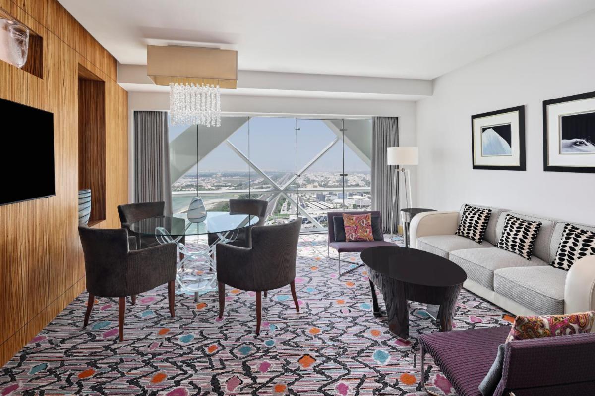 Andaz Capital Gate Abu Dhabi, By Hyatt