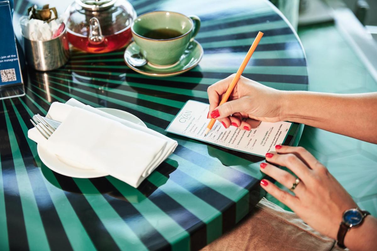 Andaz Capital Gate Abu Dhabi, By Hyatt