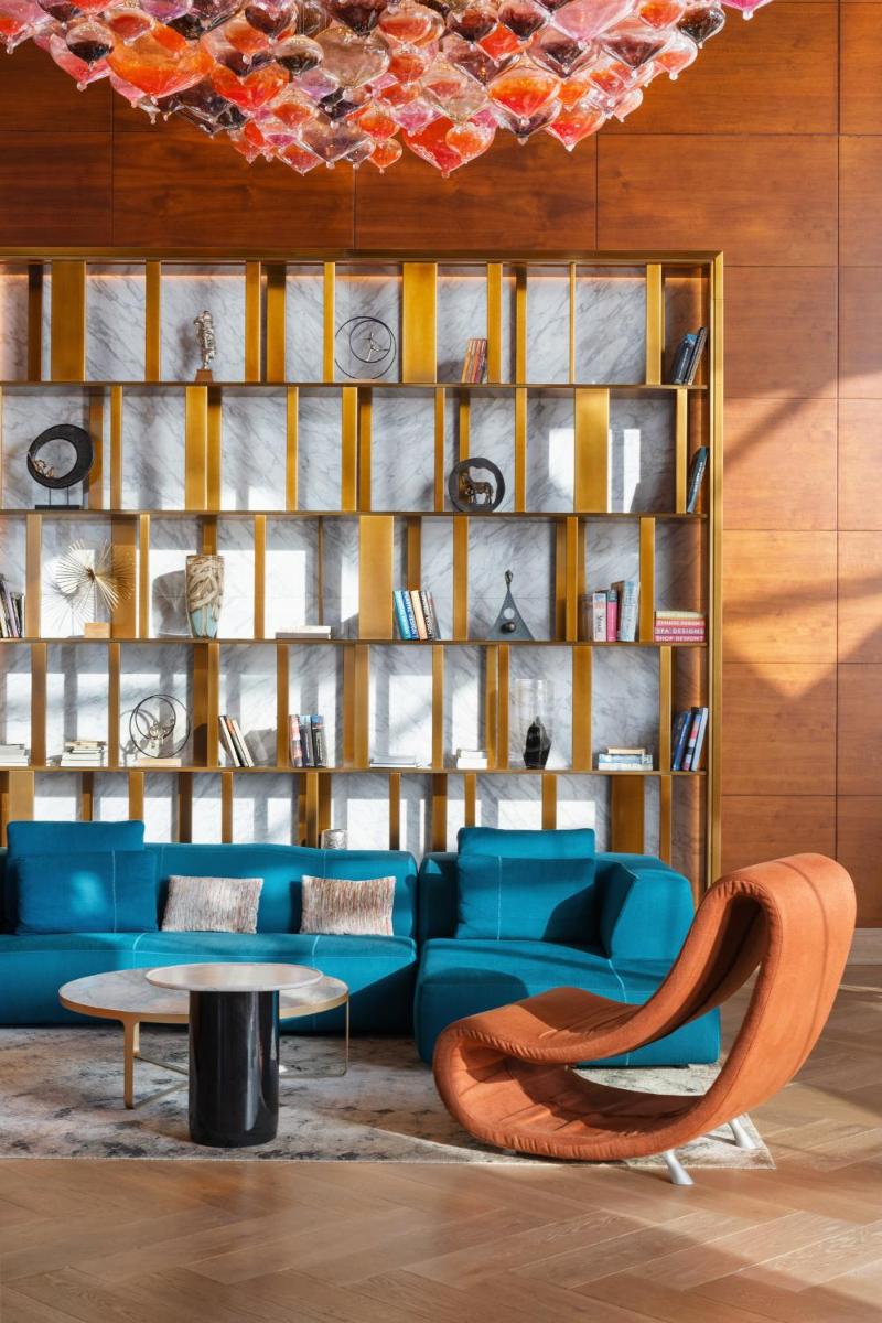 Andaz Capital Gate Abu Dhabi, By Hyatt