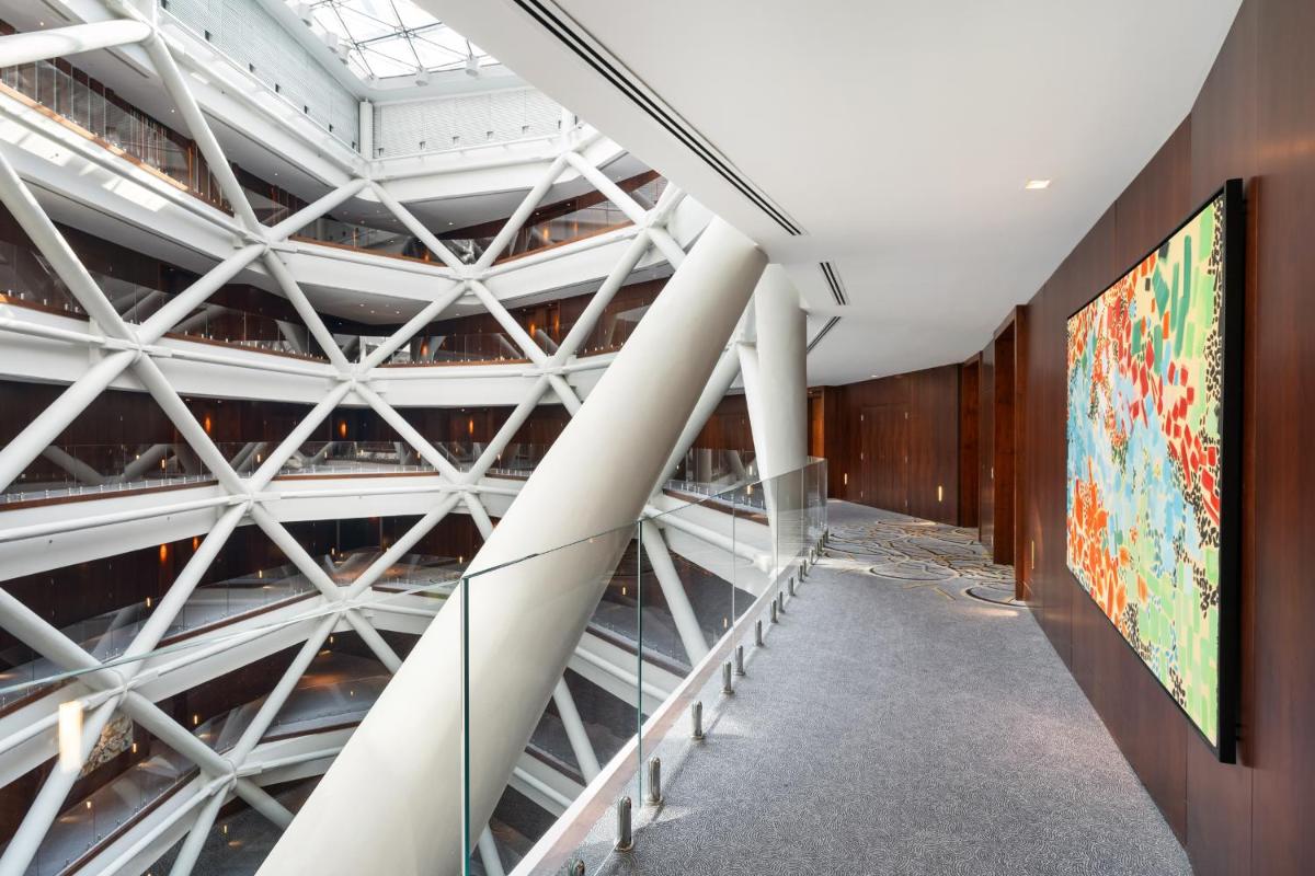 Andaz Capital Gate Abu Dhabi, By Hyatt