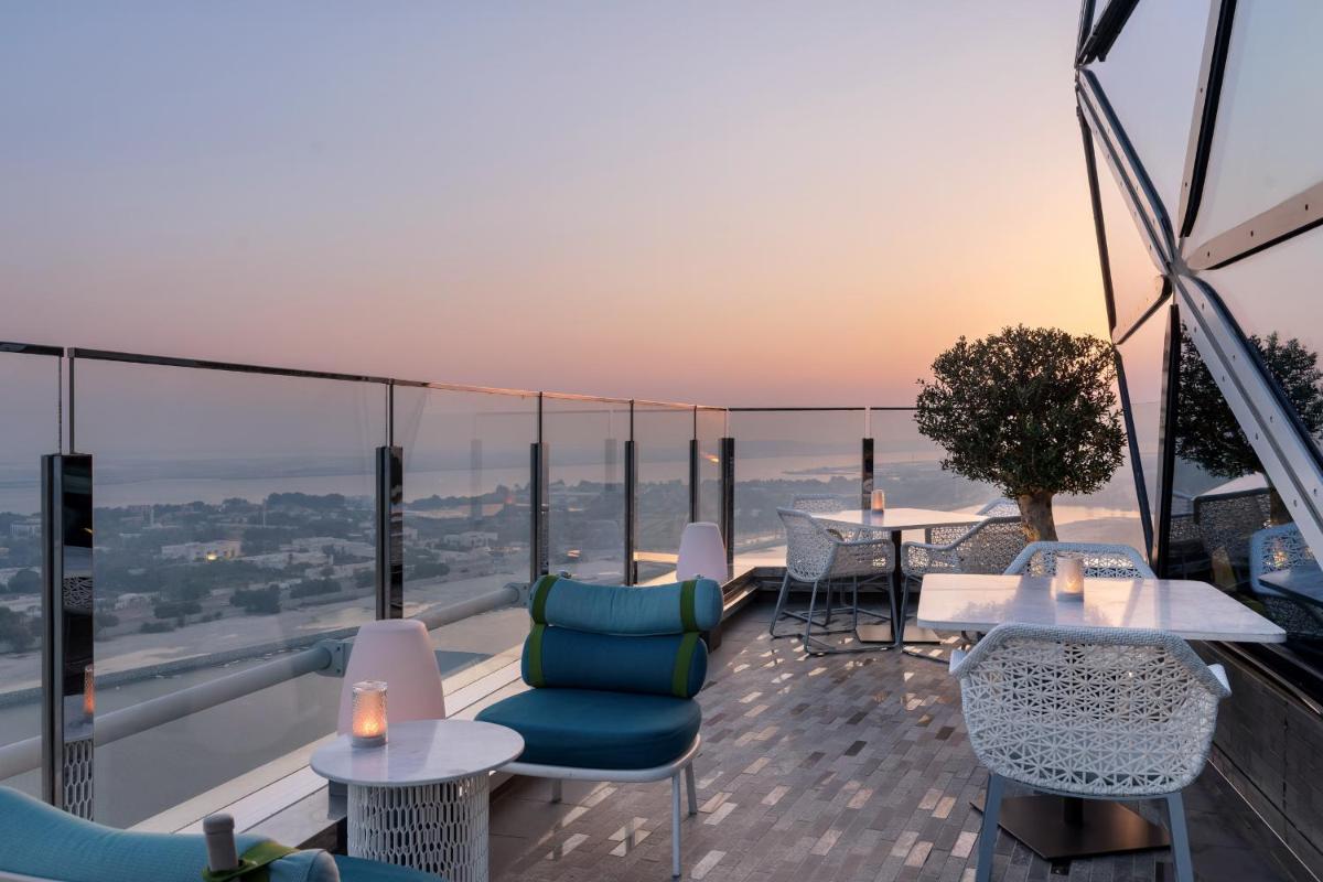 Andaz Capital Gate Abu Dhabi, By Hyatt