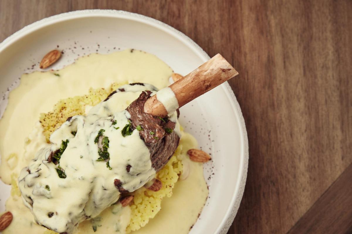 Andaz Capital Gate Abu Dhabi, By Hyatt