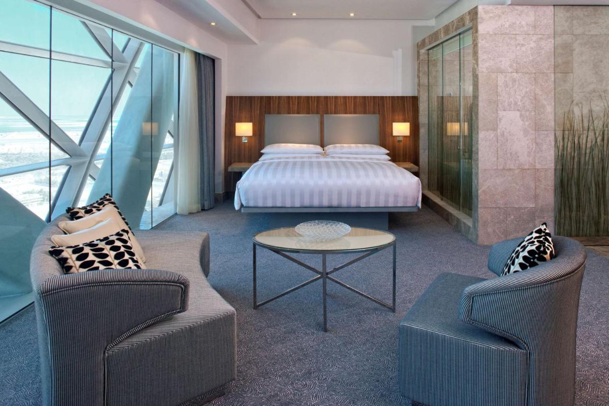 Andaz Capital Gate Abu Dhabi, By Hyatt