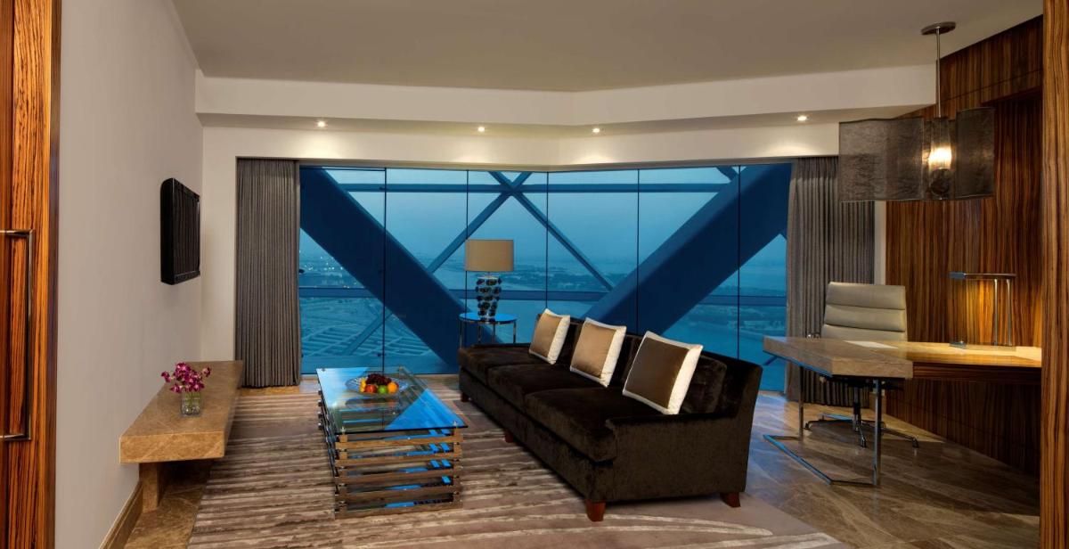 Andaz Capital Gate Abu Dhabi, By Hyatt