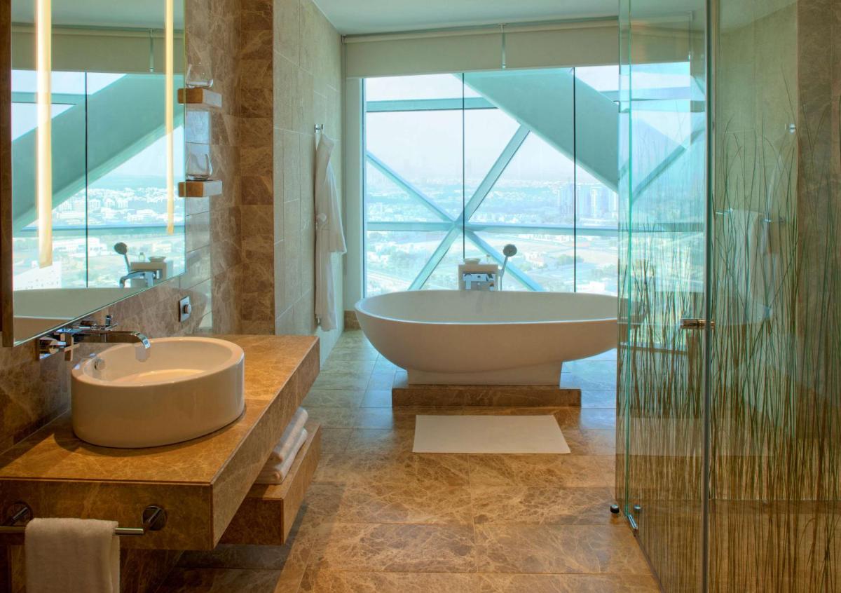 Andaz Capital Gate Abu Dhabi, By Hyatt