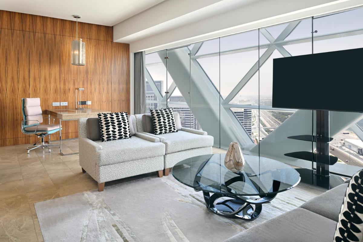 Andaz Capital Gate Abu Dhabi, By Hyatt