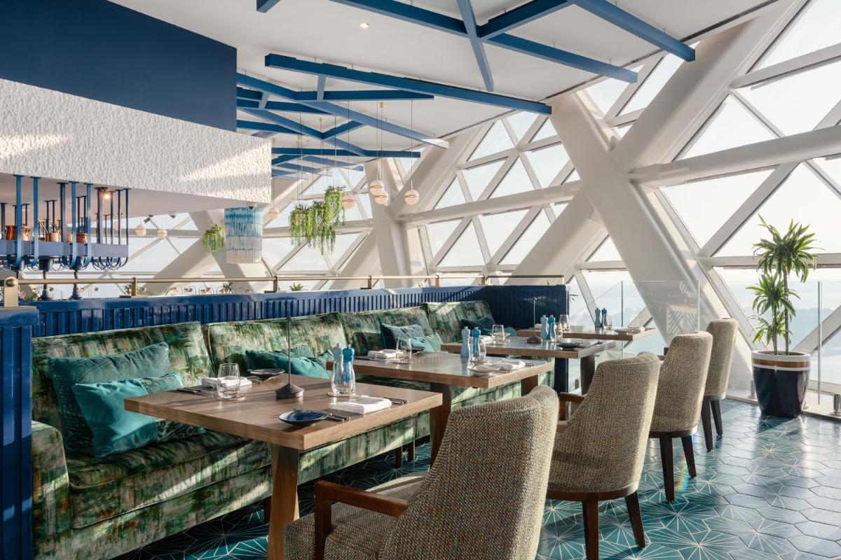 Andaz Capital Gate Abu Dhabi, By Hyatt