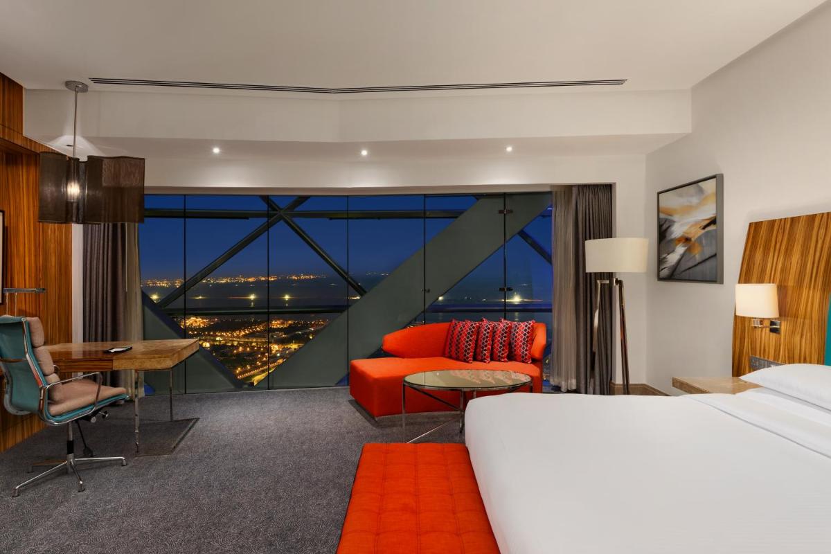 Andaz Capital Gate Abu Dhabi, By Hyatt