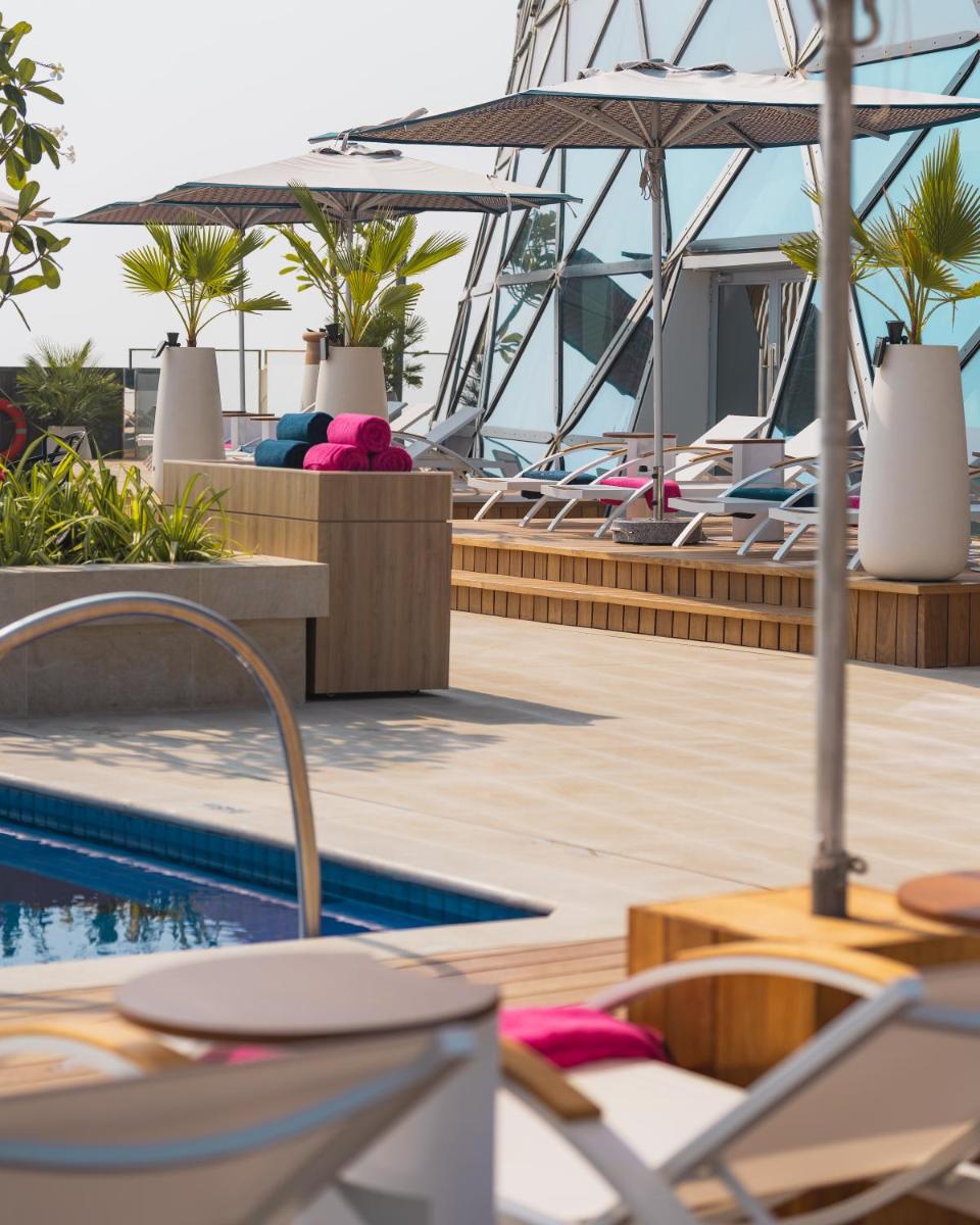 Andaz Capital Gate Abu Dhabi, By Hyatt