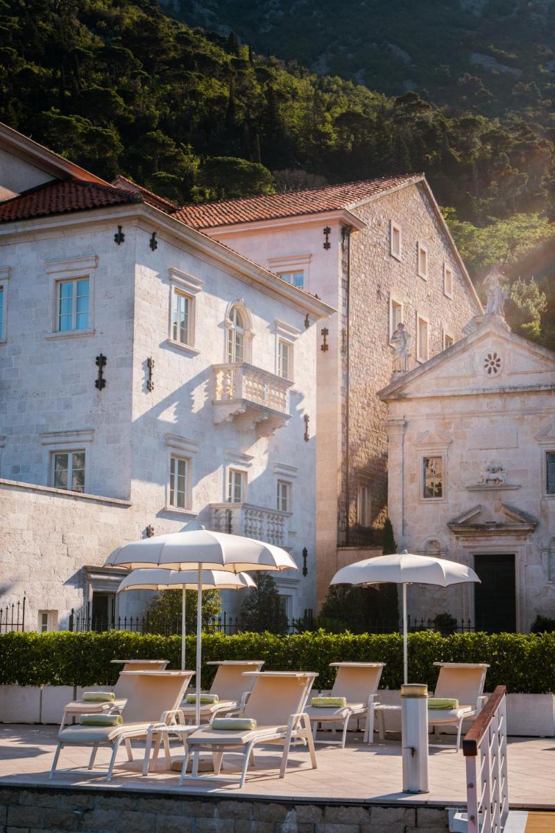 Heritage Grand Perast