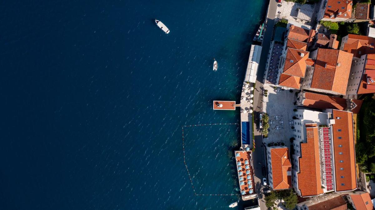 Heritage Grand Perast