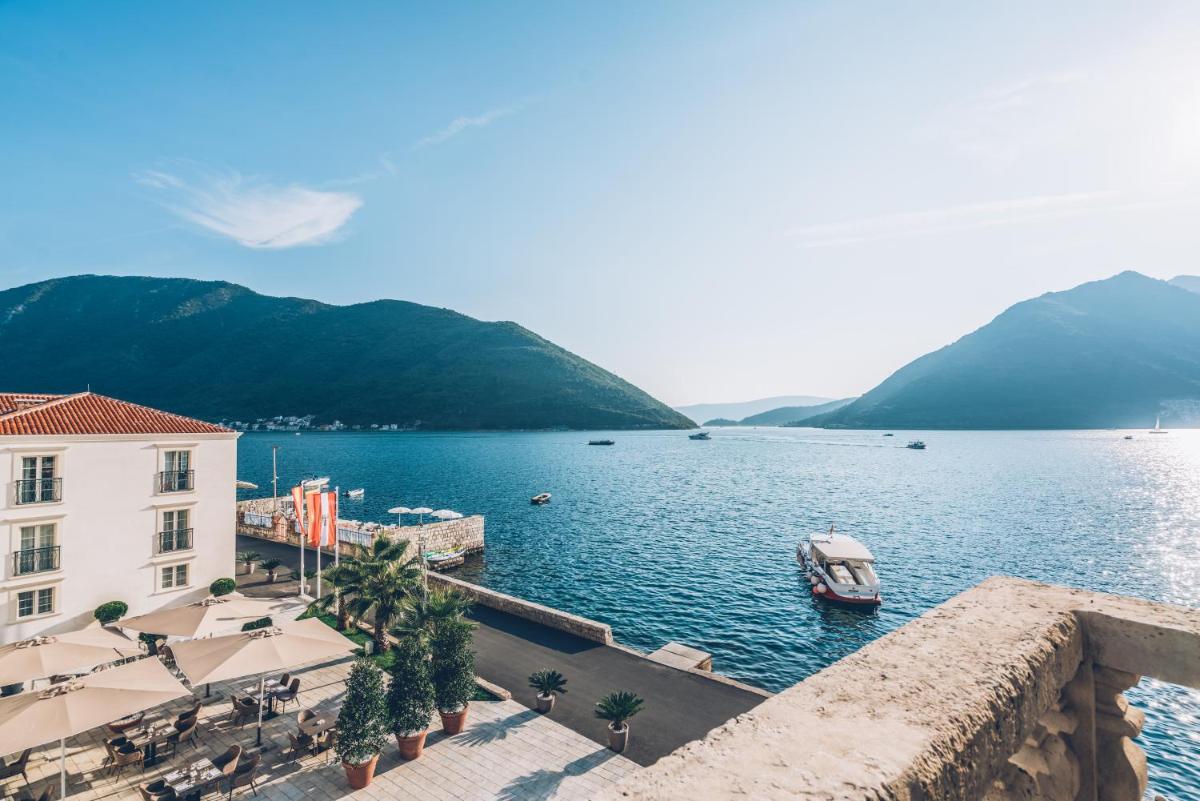 Heritage Grand Perast