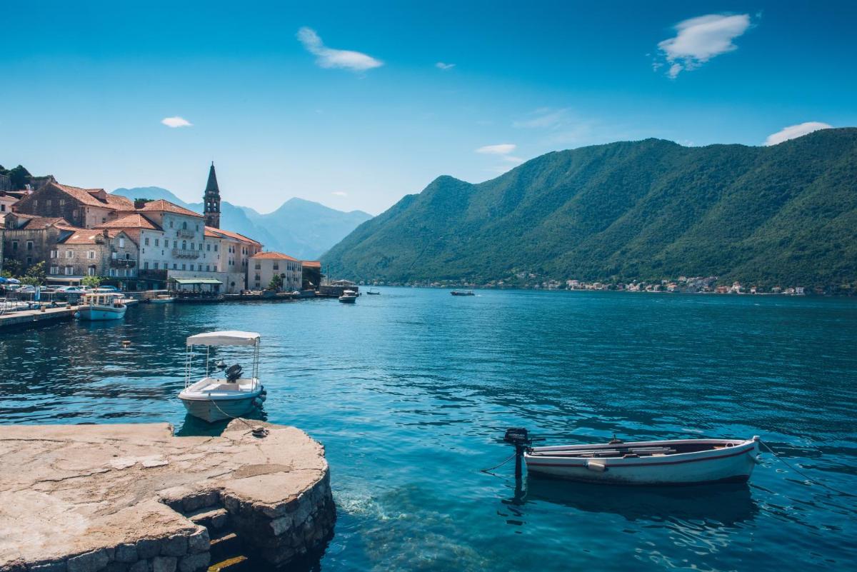 Heritage Grand Perast