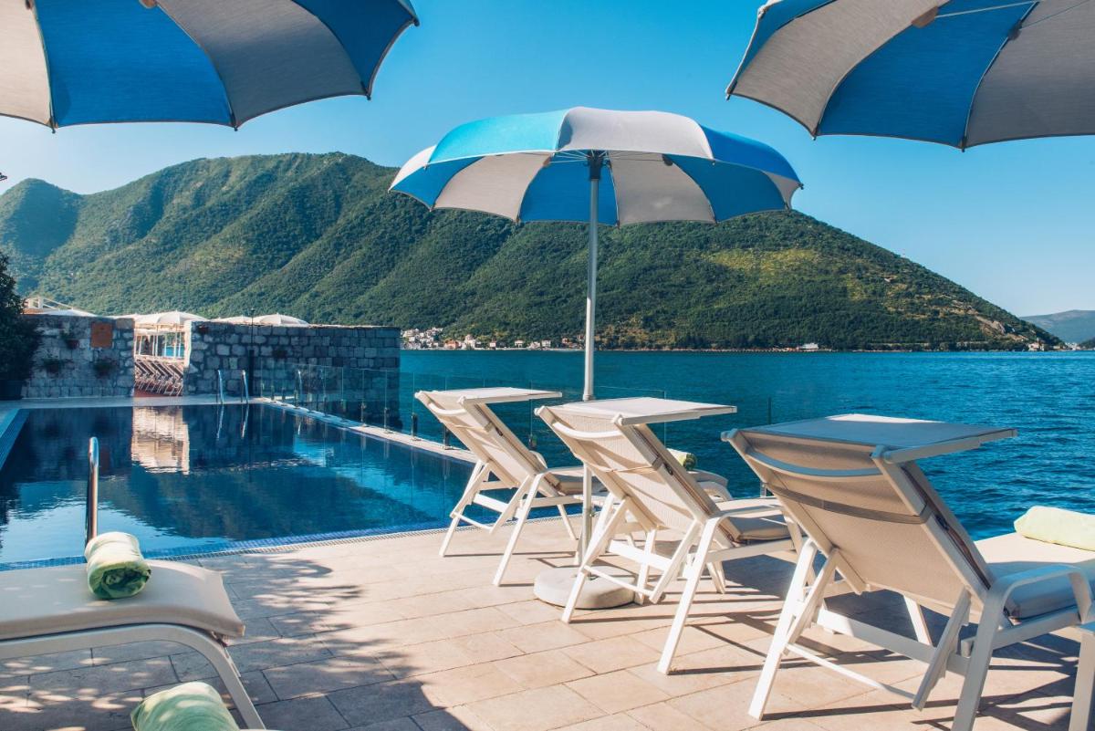 Heritage Grand Perast