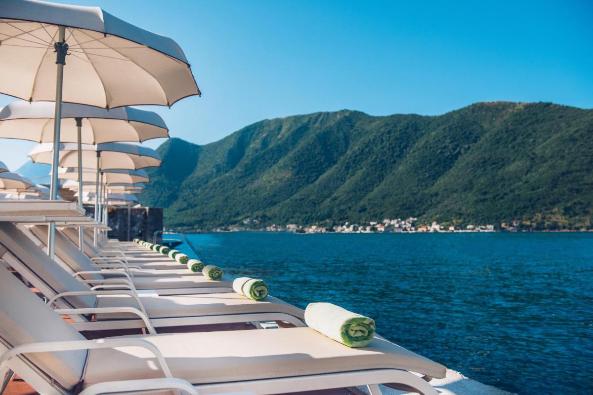 Heritage Grand Perast