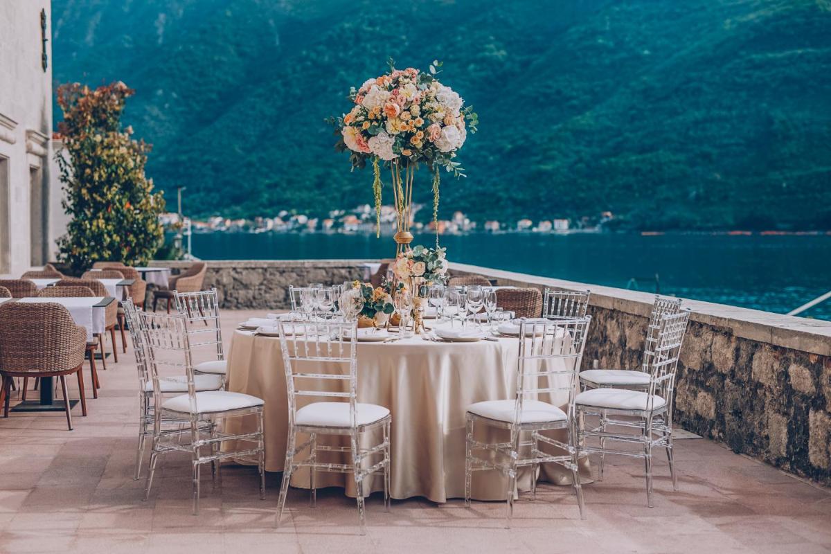 Heritage Grand Perast