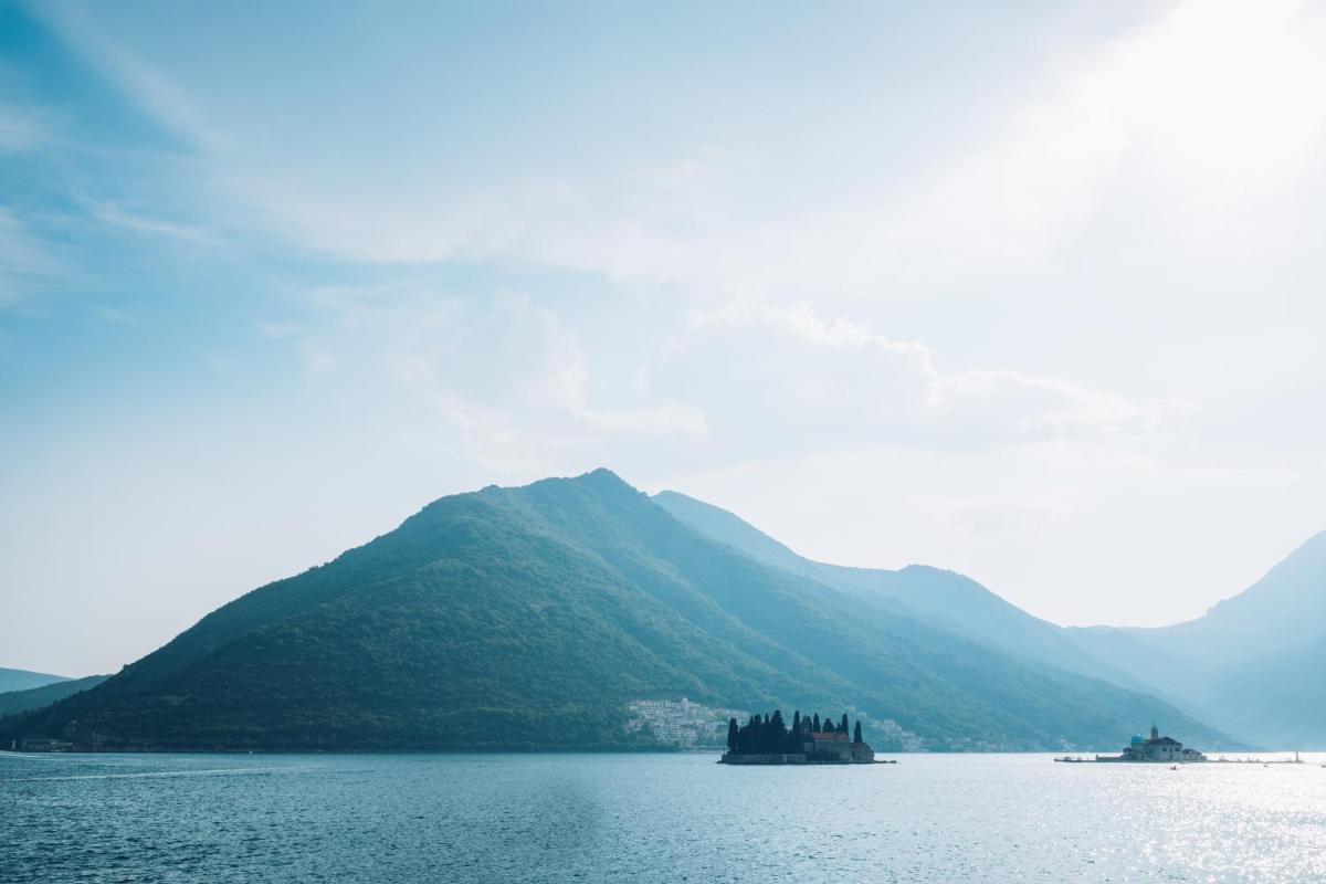Heritage Grand Perast