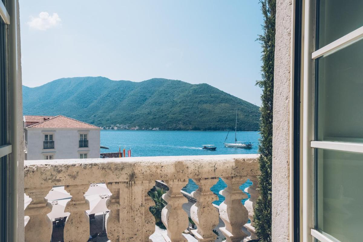 Heritage Grand Perast
