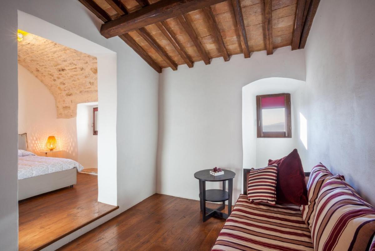 Il Castello di Campello