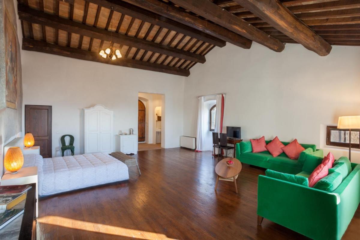 Il Castello di Campello