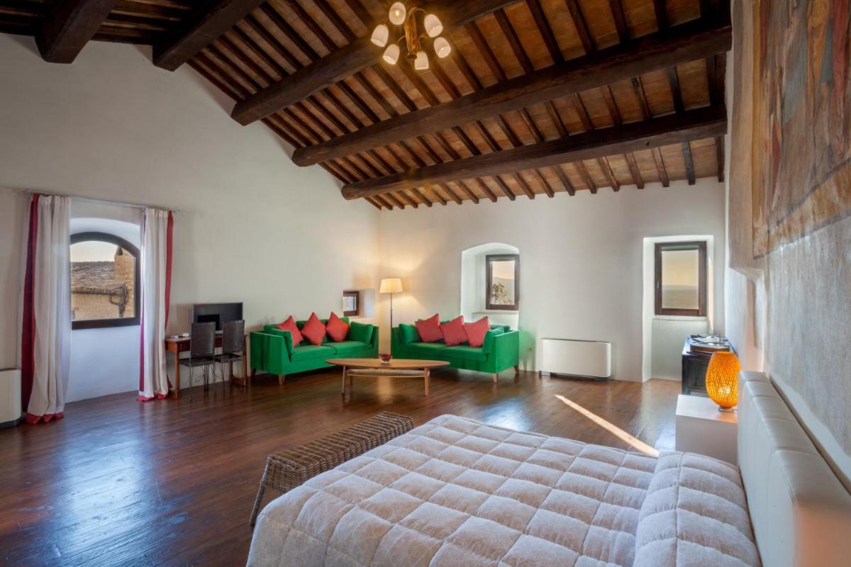 Il Castello di Campello