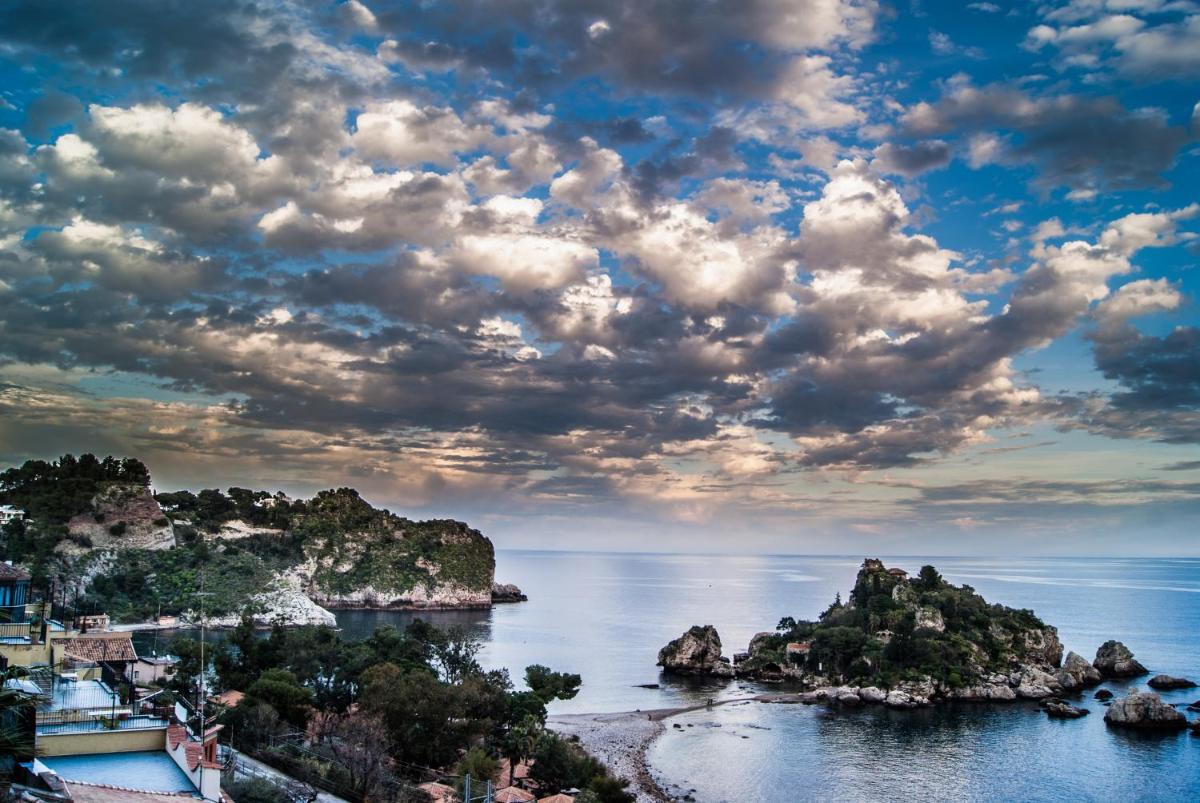 Picciolo Etna Golf Resort & Spa, Curio Collection by Hilton