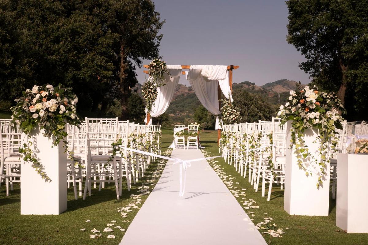 Picciolo Etna Golf Resort & Spa, Curio Collection by Hilton