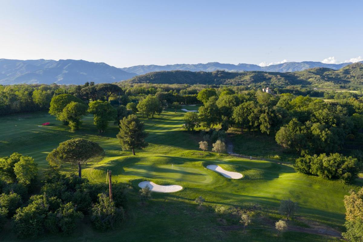 Picciolo Etna Golf Resort & Spa, Curio Collection by Hilton