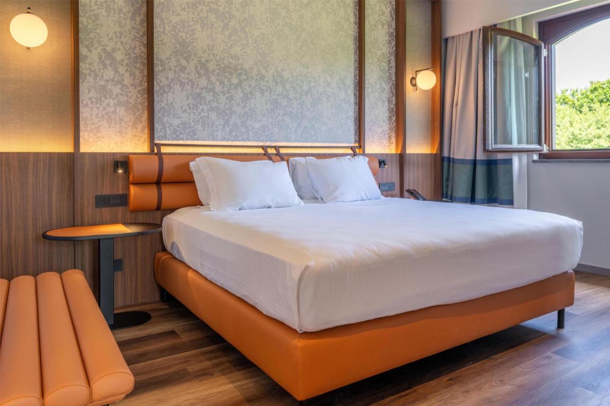 Picciolo Etna Golf Resort & Spa, Curio Collection by Hilton