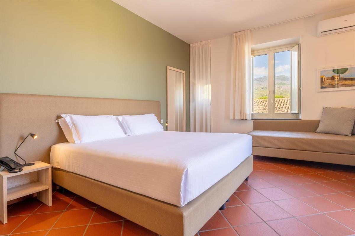 Picciolo Etna Golf Resort & Spa, Curio Collection by Hilton