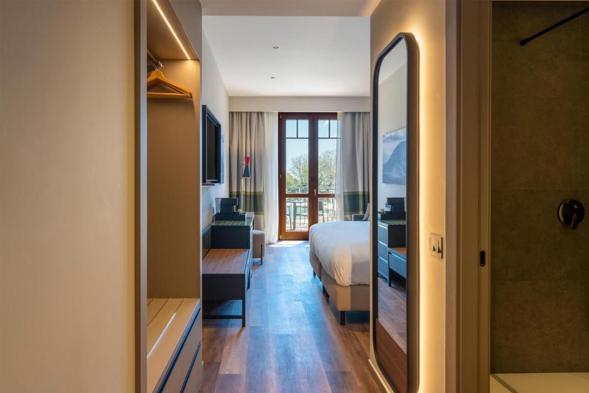 Picciolo Etna Golf Resort & Spa, Curio Collection by Hilton