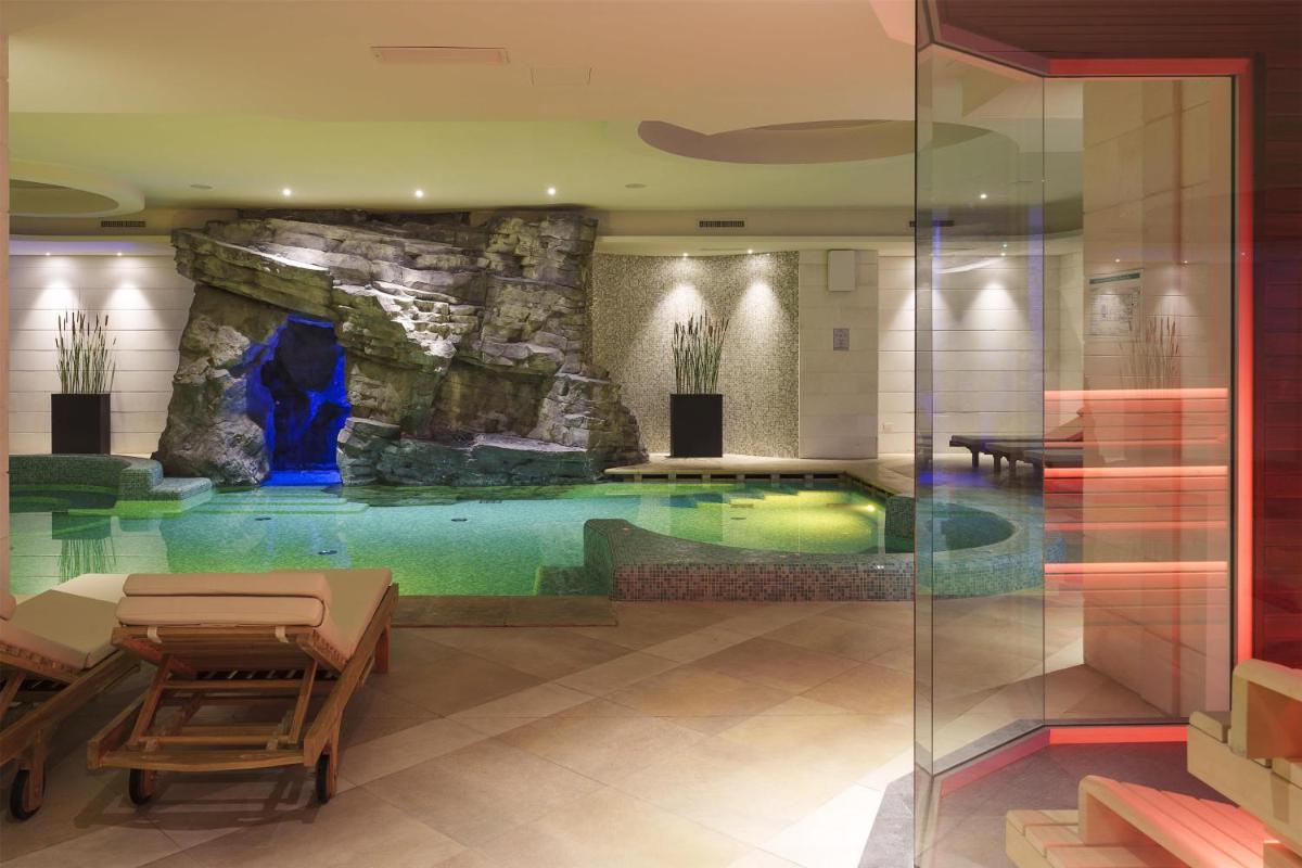 Picciolo Etna Golf Resort & Spa, Curio Collection by Hilton
