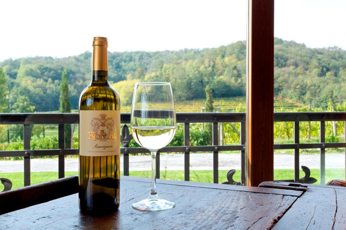 Il Roncal Wine Resort - for Wine Lovers