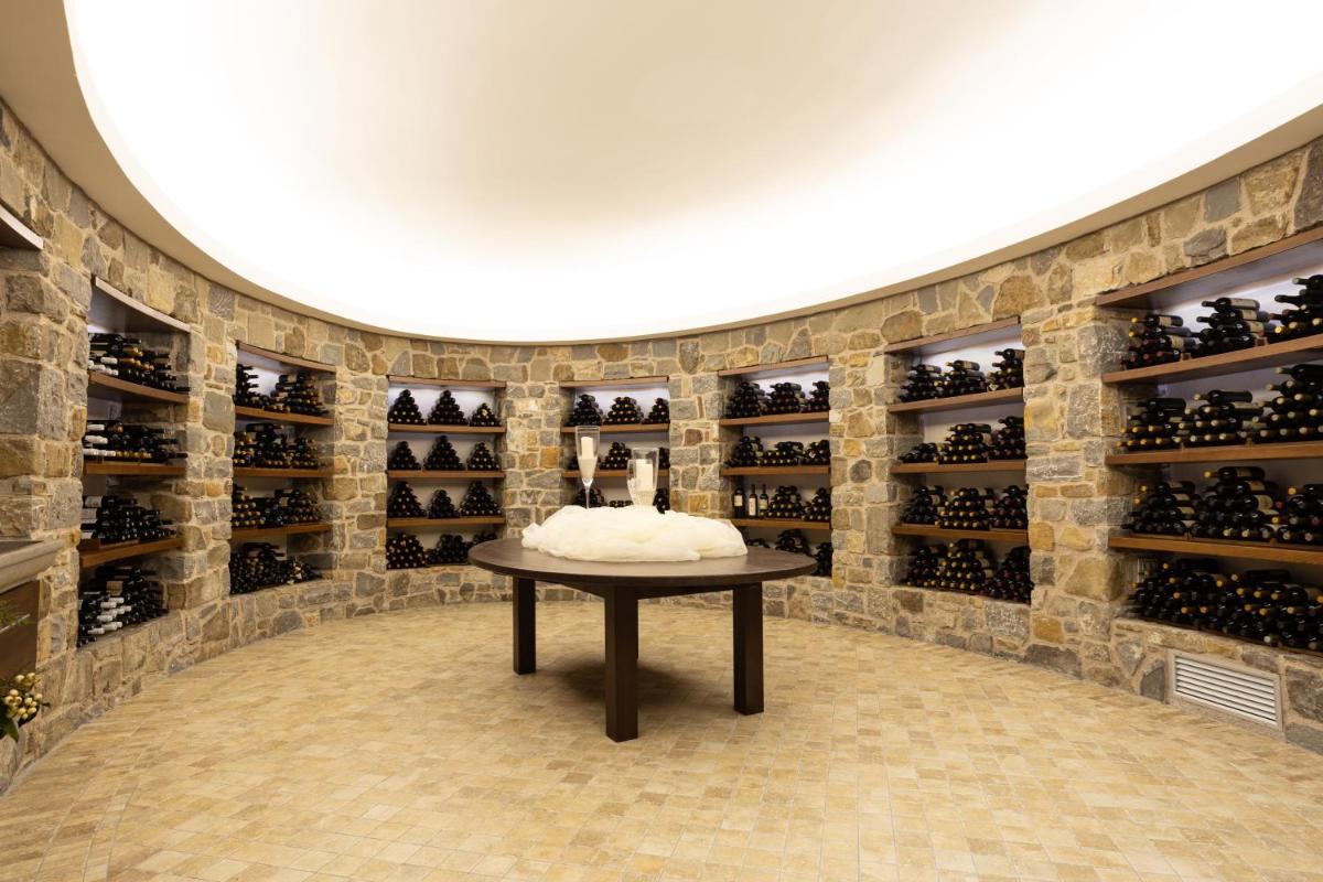 Il Roncal Wine Resort - for Wine Lovers only