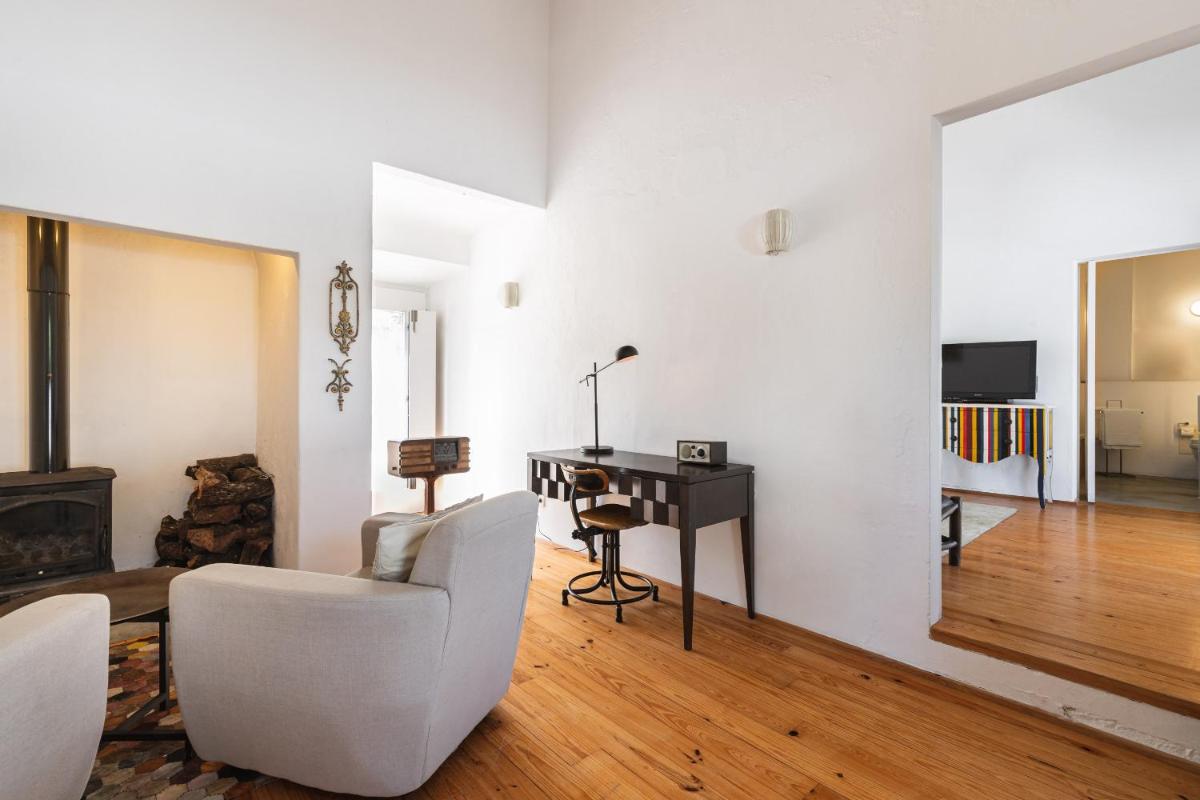 Imani Country House