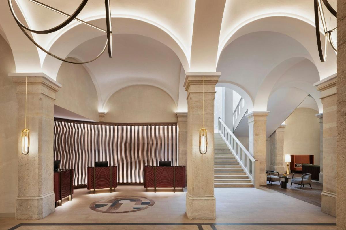 Imperial Riding School, Autograph Collection