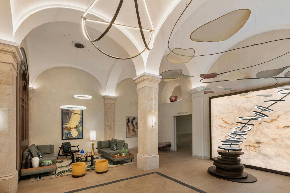 Imperial Riding School, Autograph Collection