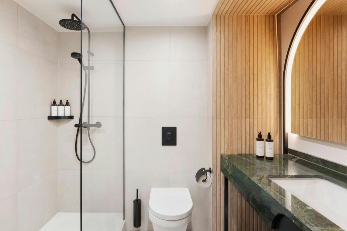 Imperial Riding School, Autograph Collection