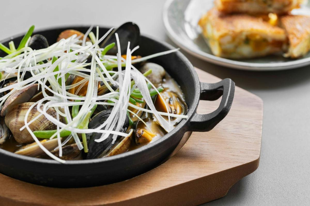 Imperial Riding School, Autograph Collection